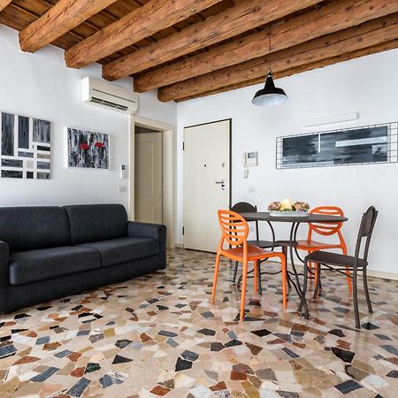 Lovely Apartment In ויצ'נצה מראה חיצוני תמונה